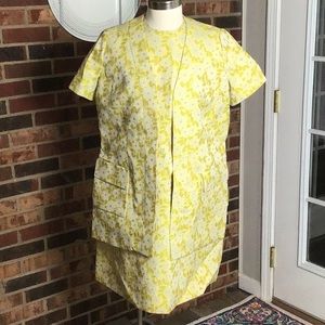 True vintage Hanbury ltd. Yellow floral dress w/matching jacket size 10-12